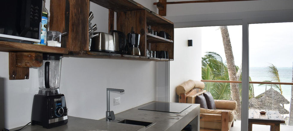 Beachfront Apartment for Sale - Private Beach - Photo 7